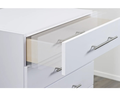 Commode avec tiroirs et poignées