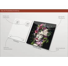 Glasbild mit einer Frau mit Blumen, inklusive Abstandshalter, glänzender Oberfläche und Aufhängung
