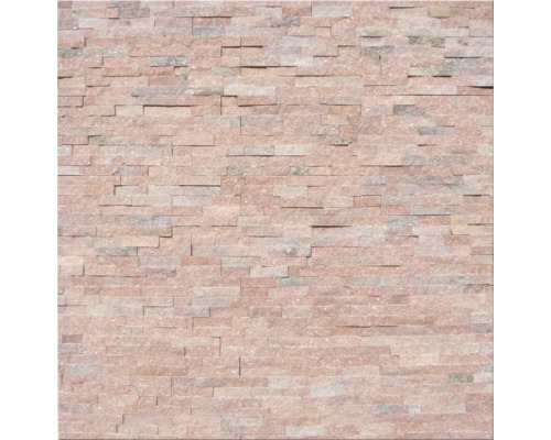 Wandverkleidung aus Naturstein