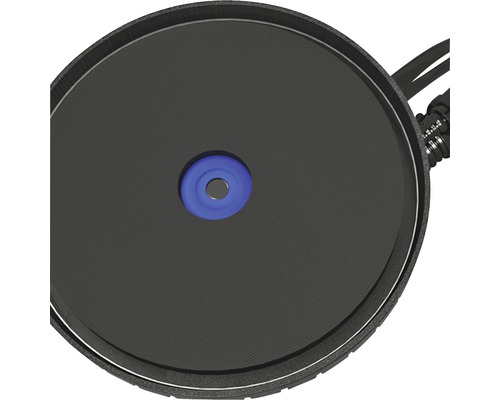 Detailaufnahme eines runden, schwarzen PC-Kühlers mit einem blauen Element in der Mitte