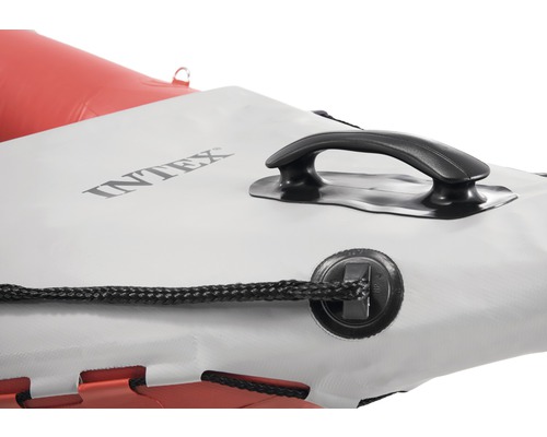Gros plan d''un bateau pneumatique Intex avec poignée, ligne de sécurité et logo Intex