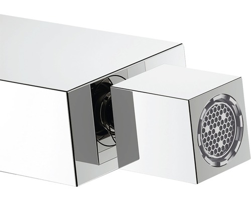 Robinet de lavabo avec bec carré pour salle de bains