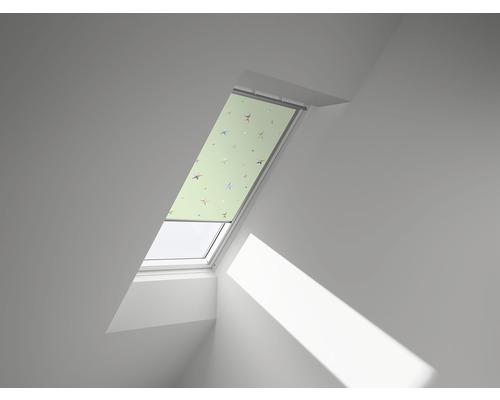 Store occultant VELUX Kids étoiles vertes à commande manuelle cadre blanc DKL C06 4661SWL