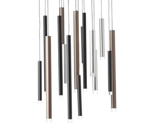 Verschiedenfarbige Pendelleuchten aus Metall