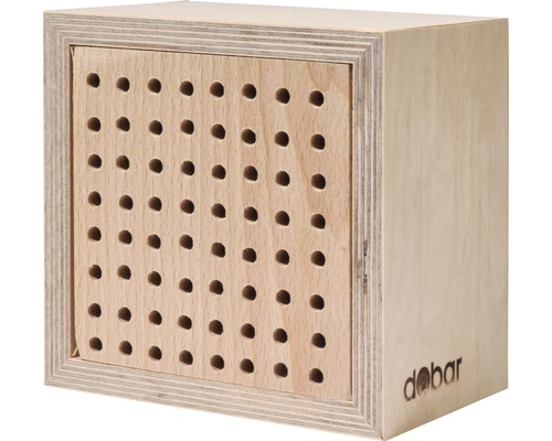 Cube en bois avec motif perforé et logo Dobar