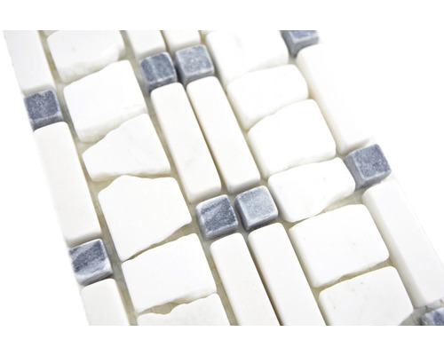 Mosaïque en pierre naturelle en blanc et gris