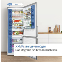 Réfrigérateur ouvert avec des aliments et une capacité XXL