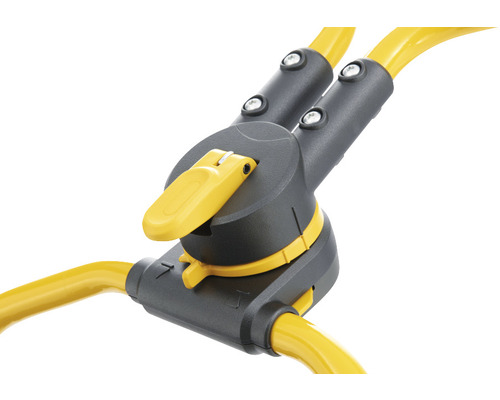 Gros plan d''un outil jaune et gris avec levier