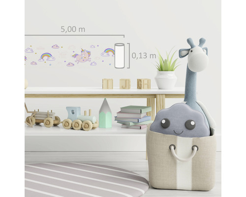 Chambre d''enfant avec bordure avec licorne, nuages et arcs-en-ciel, longueur cinq mètres et largeur 0,13 mètre