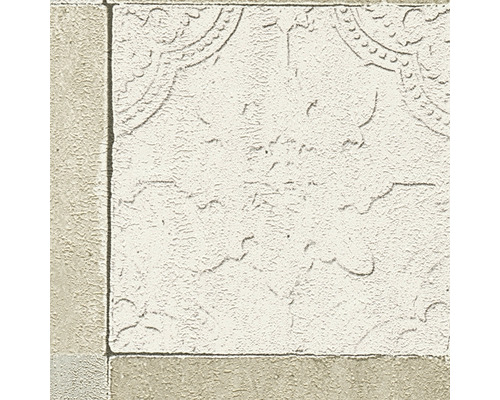 Detailansicht einer strukturierten Wandfliese mit dekorativem Muster