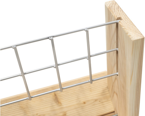 Vue détaillée d''un cadre en bois avec grillage