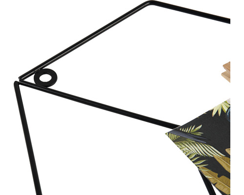 Gros plan sur un tabouret pour plantes en métal noir