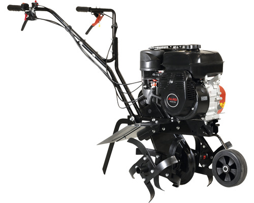 Motobineuse pour le travail du sol dans le jardin.