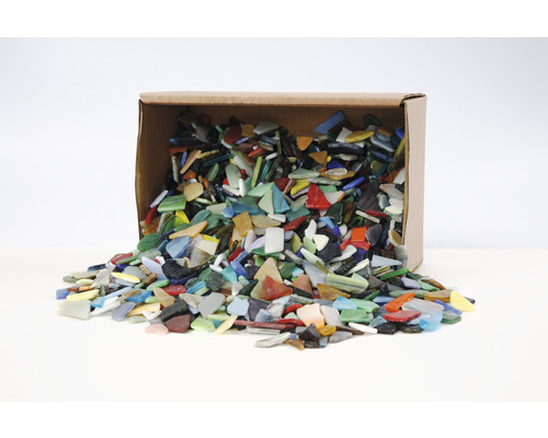 Boîte de pierres de mosaïque