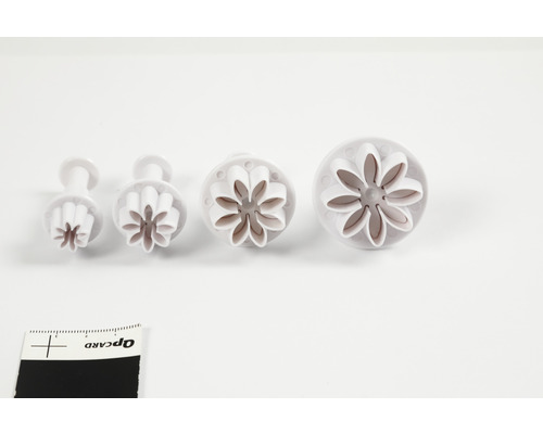 Set d''emporte-pièces fleurs avec éjecteur