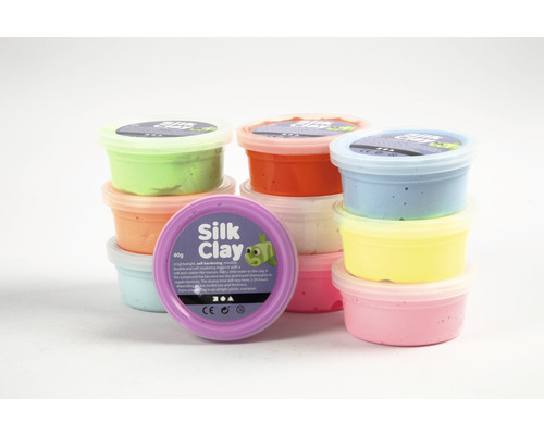 Plusieurs récipients de pâte à modeler Silk Clay