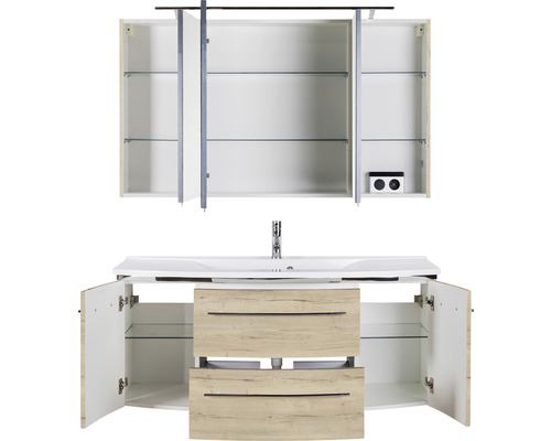 Meuble-lavabo avec armoire de toilette et portes ouvertes