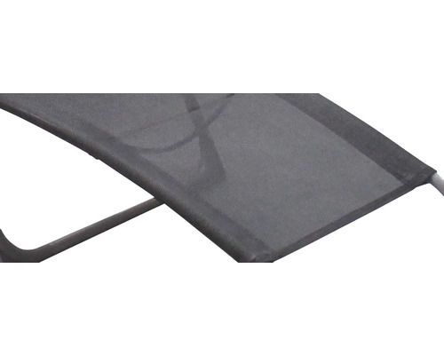 Vue détaillée d''un bain de soleil avec revêtement en tissu