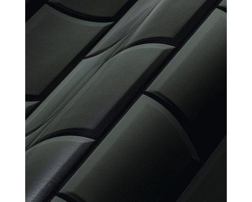 Gros plan de panneaux muraux noirs avec un design incurvé