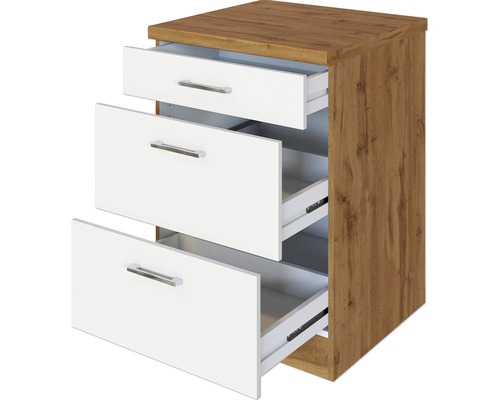 Commode avec trois tiroirs ouverts