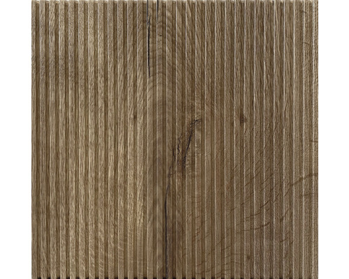 Holzpaneel mit geriffelter Oberfläche