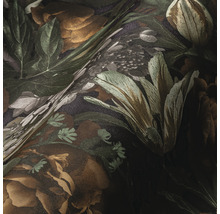 Detailansicht einer floral gemusterten Tapete