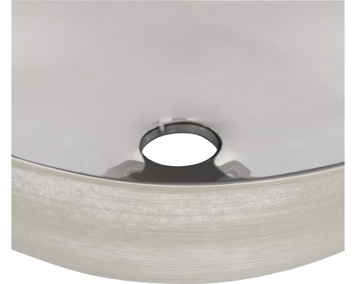 Lavabo avec trou d''évacuation