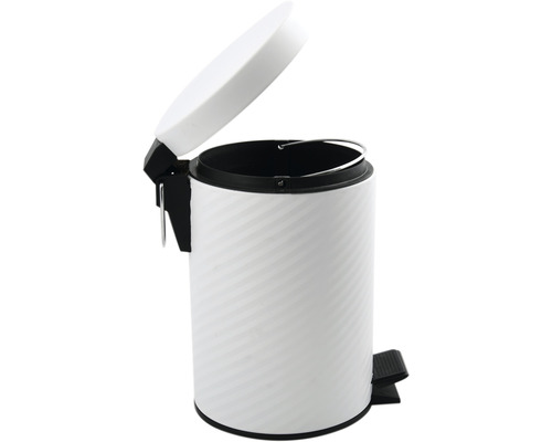 Poubelle à pédale blanche avec couvercle ouvert