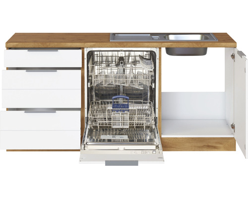 Cuisine équipée avec lave-vaisselle, évier et tiroirs