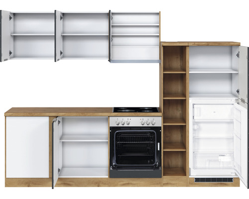 Cuisine équipée avec éléments hauts, éléments bas, four, plaque de cuisson, étagères et réfrigérateur