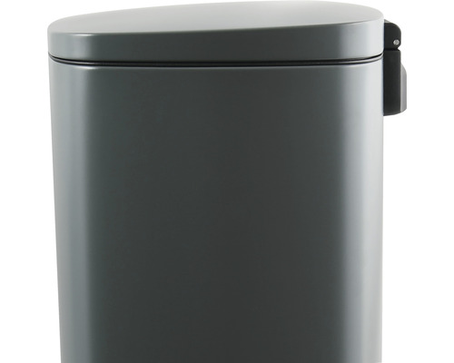 Abfalleimer mit Deckel