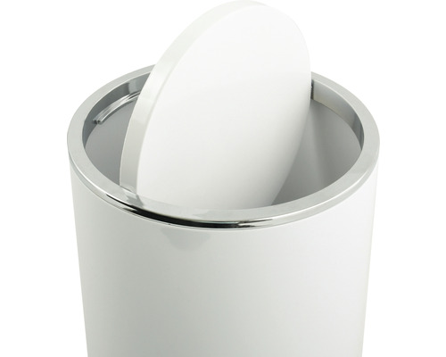 Poubelle cosmétique blanche avec couvercle pivotant et bord chromé