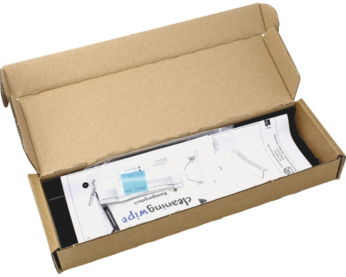 Boîte en carton ouverte avec lingette de nettoyage et instructions de montage