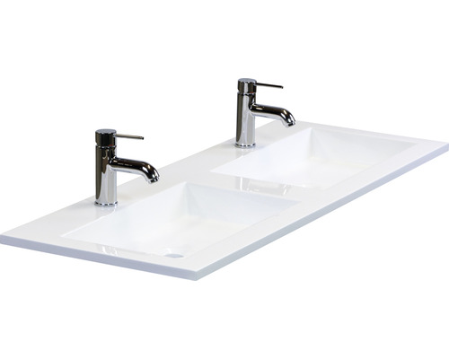 Double vasque avec deux robinets