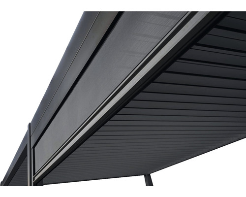 Detailansicht einer Terrassenüberdachung aus Aluminium