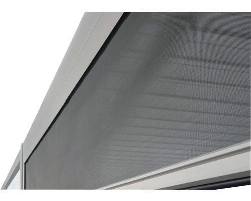 Vue détaillée d''un store moustiquaire