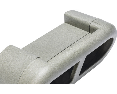 Nahaufnahme eines grauen Gerätegehäuses