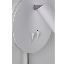 Vue détaillée d''une applique murale blanche avec interrupteurs et bras flexible
