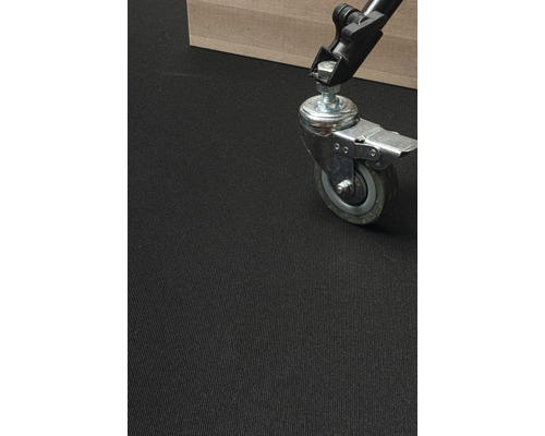 Detailansicht einer Möbelrolle mit Feststellbremse