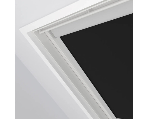 Fenêtre de toit avec store occultant