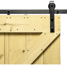 Holztür mit Schiebetürbeschlag