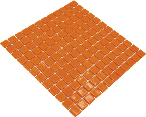 Carreaux de mosaïque carrés sur un filet