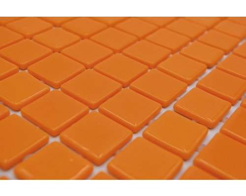 Carreaux de mosaïque orange de forme carrée