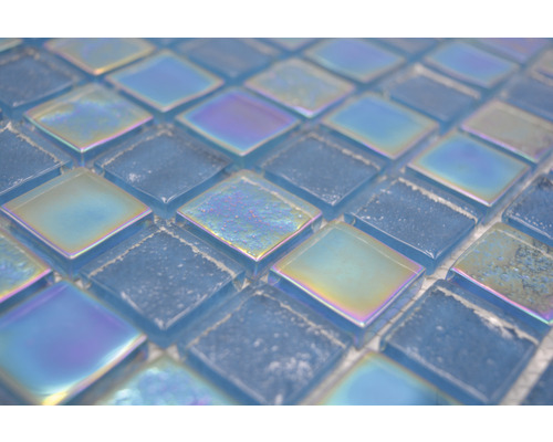 Gros plan de carreaux de mosaïque bleu clair