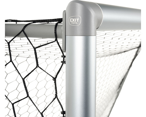 Vue détaillée du but de football EXIT Toys avec filet et cadre argenté