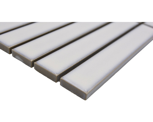 Carreaux de céramique rectangulaires en détail