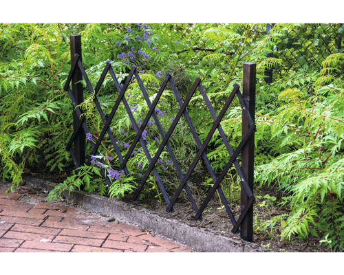 Clôture en bois pour la décoration du jardin
