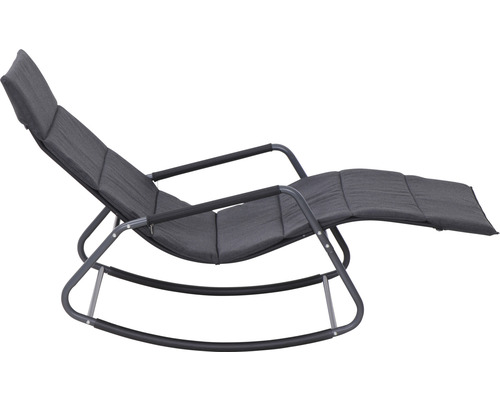 Schaukelstuhl mit gepolsterter Sitzfläche und Armlehnen