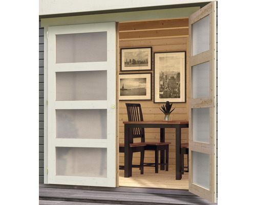 Porte de patio ouverte en bois avec quatre panneaux de verre et coin repas