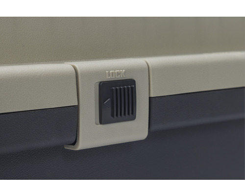 Detailansicht eines Transportbehälters mit Verriegelung